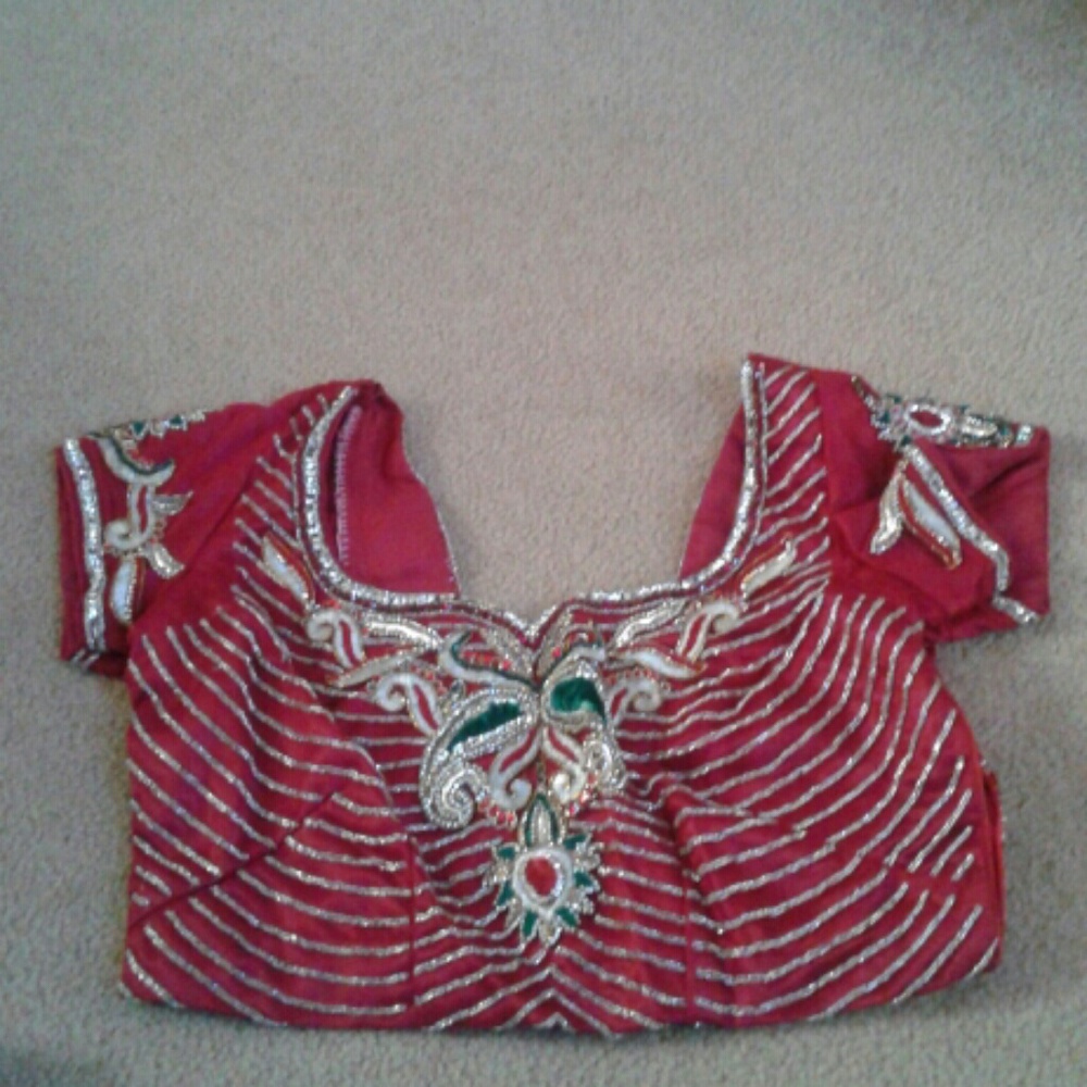 Saree - Picture 3 of 6